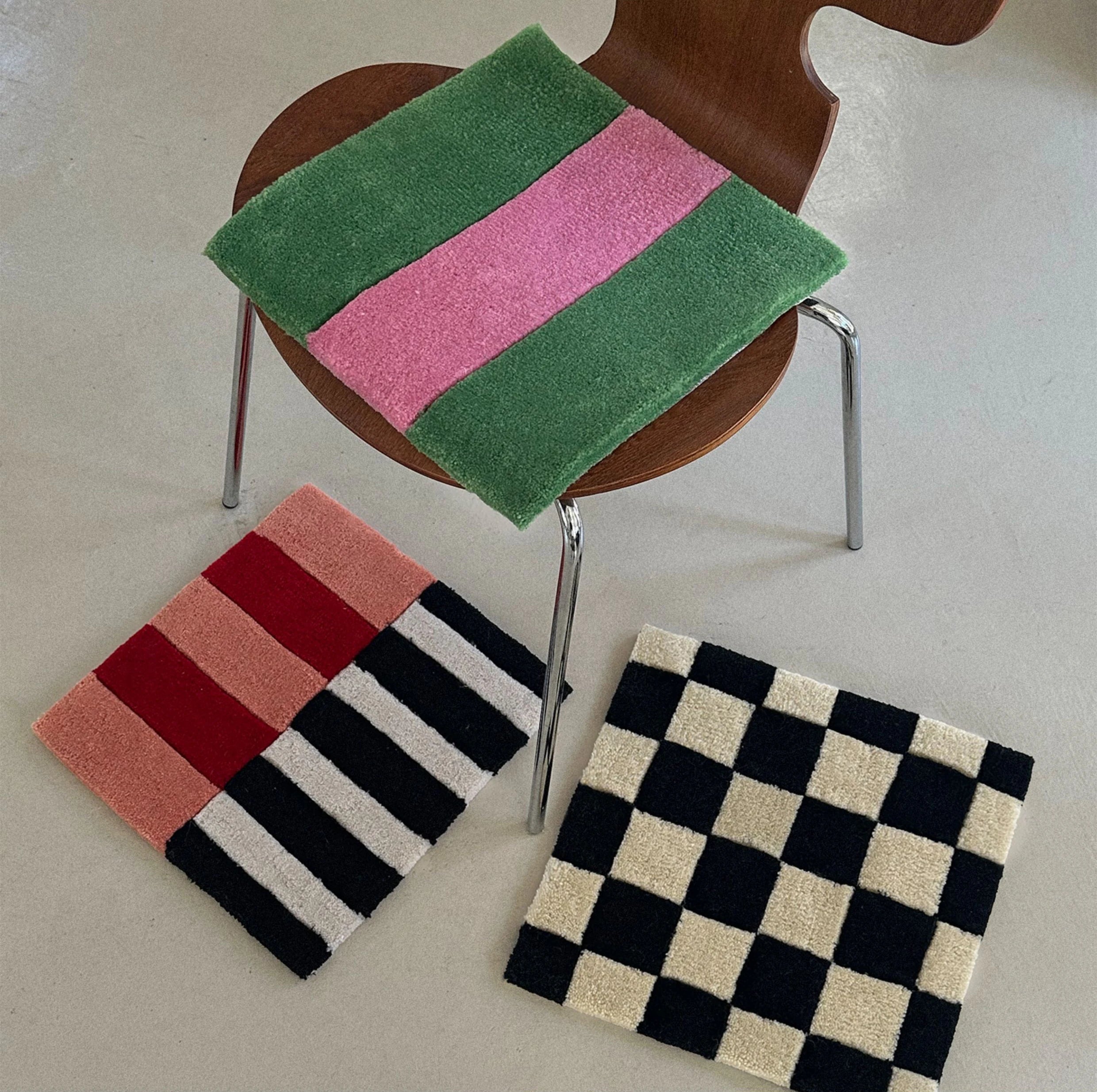 Square Abstract Rugs