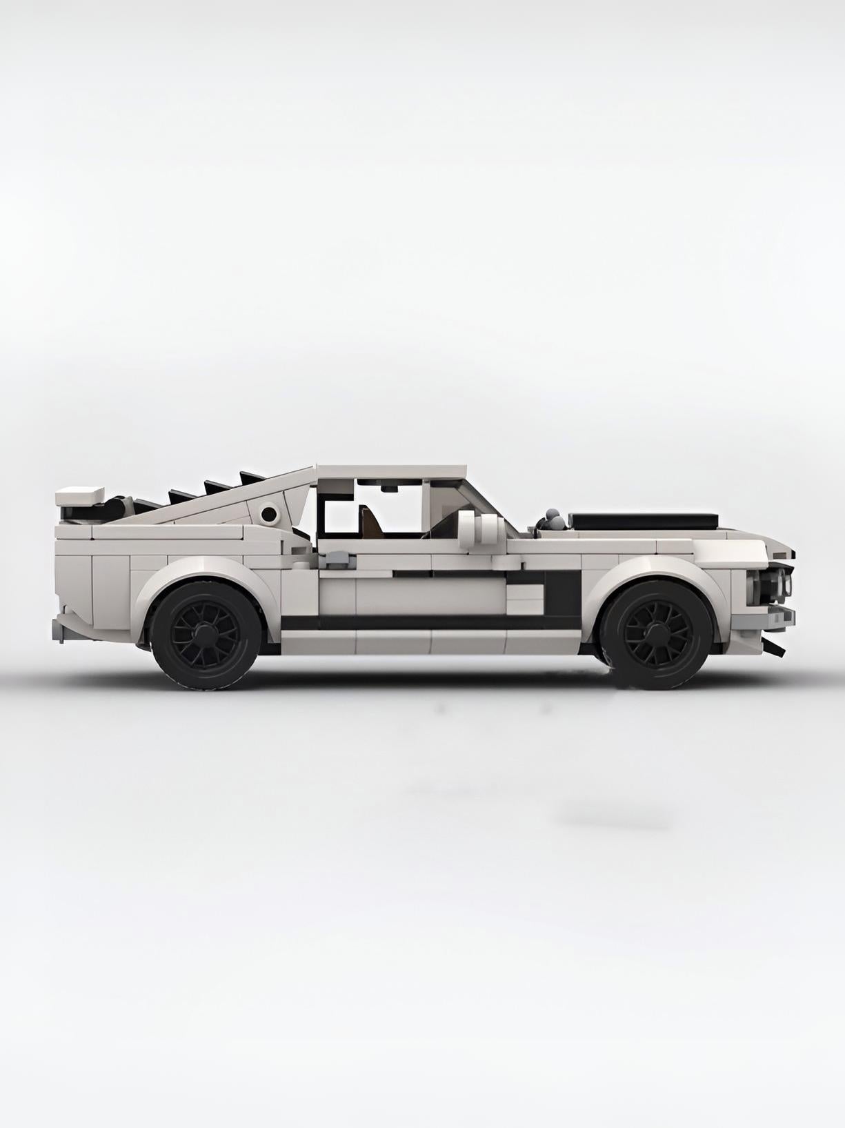 Boss 302 — White & Black