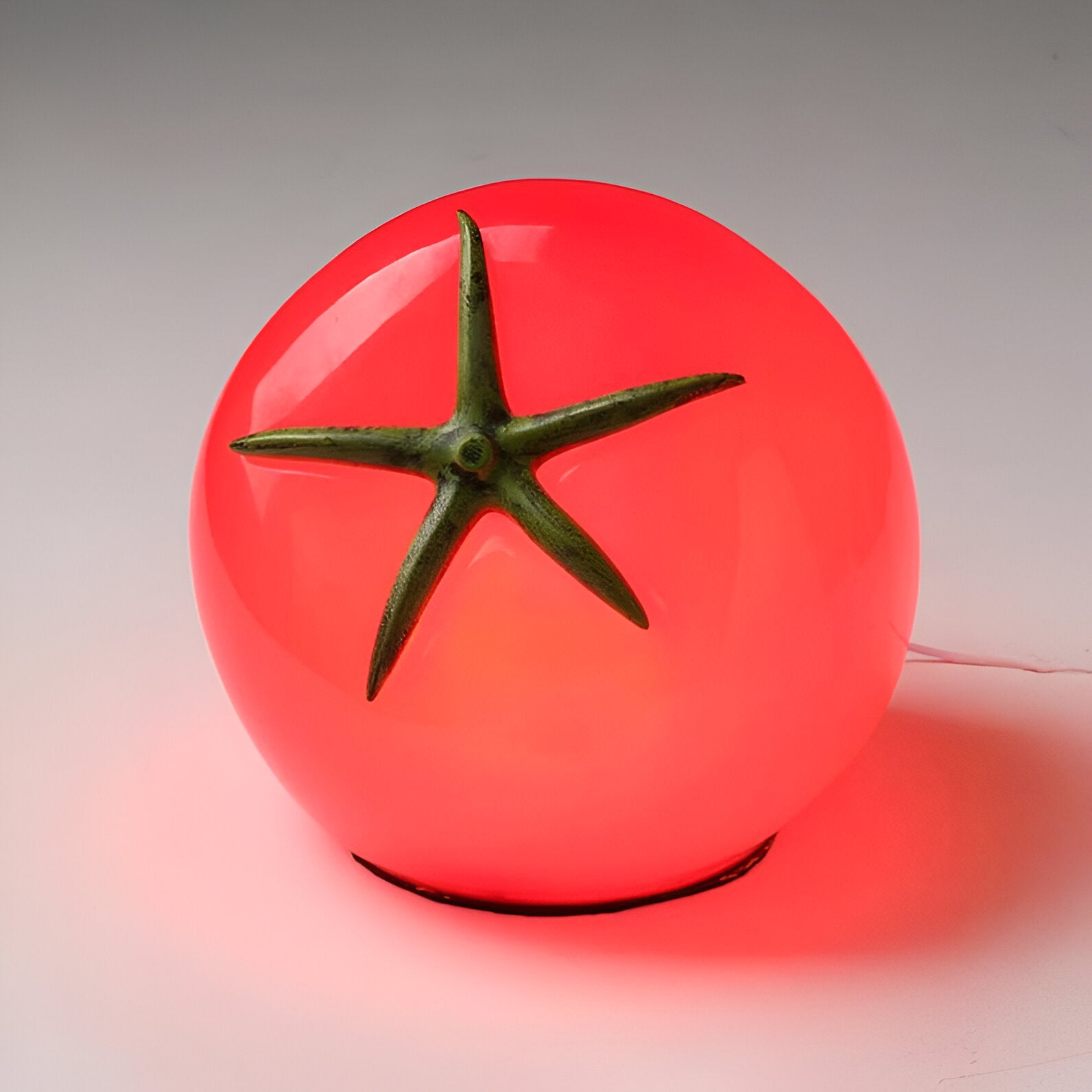 Pomidor Lamp