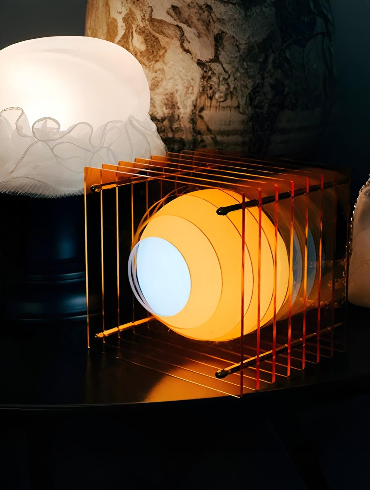 Atlas Lamp