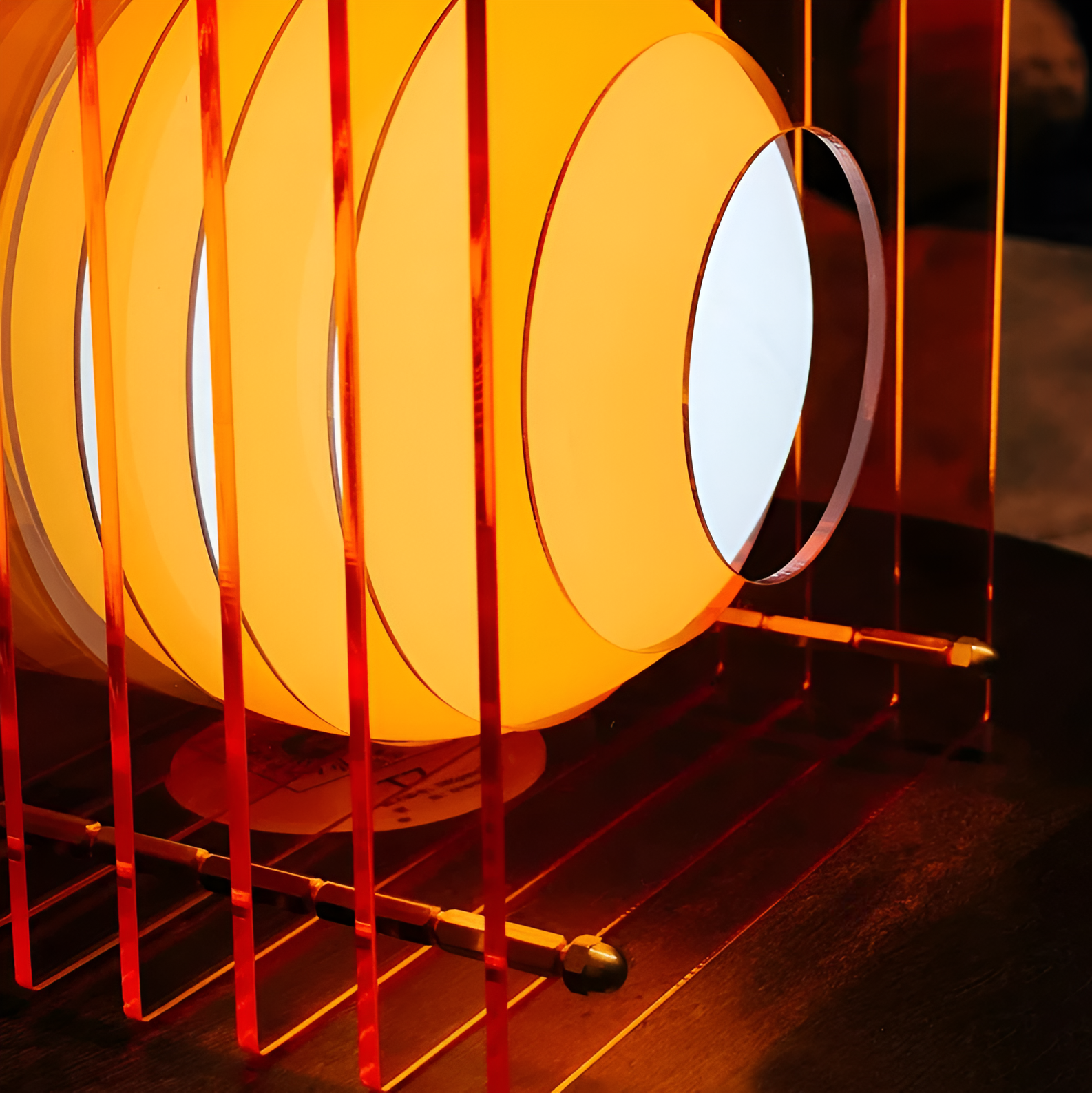 Atlas Lamp