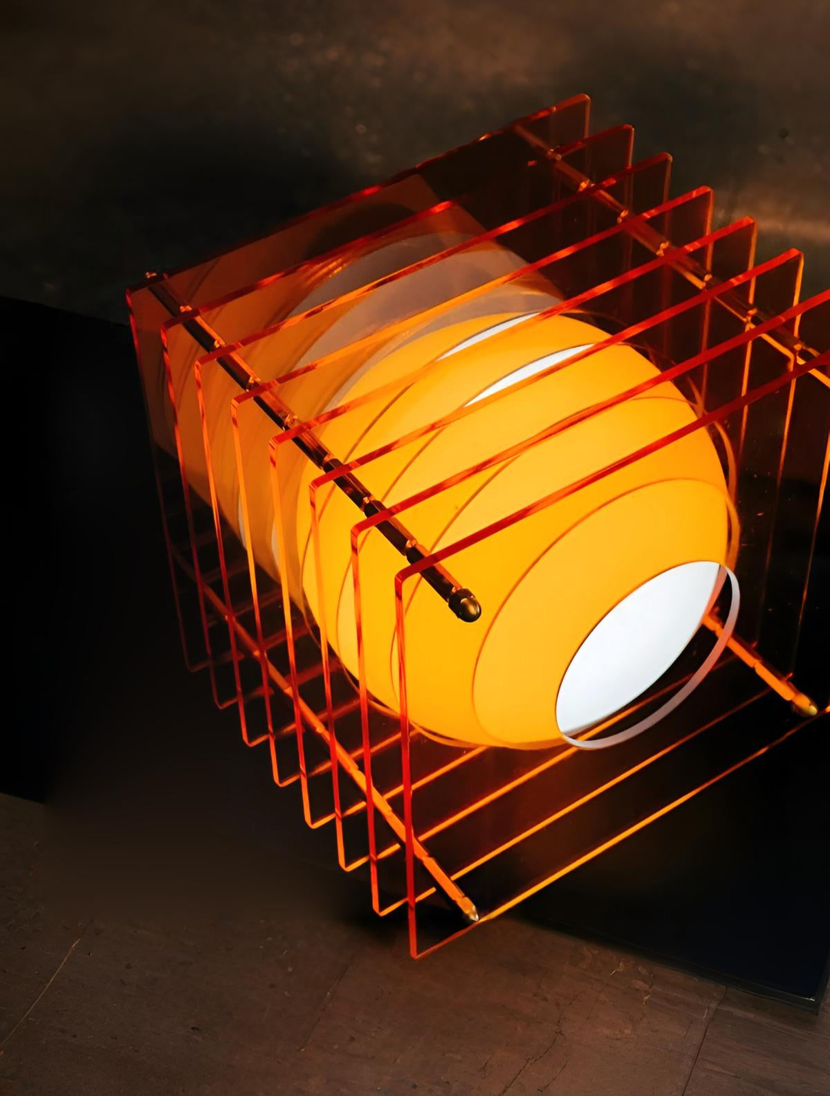 Atlas Lamp