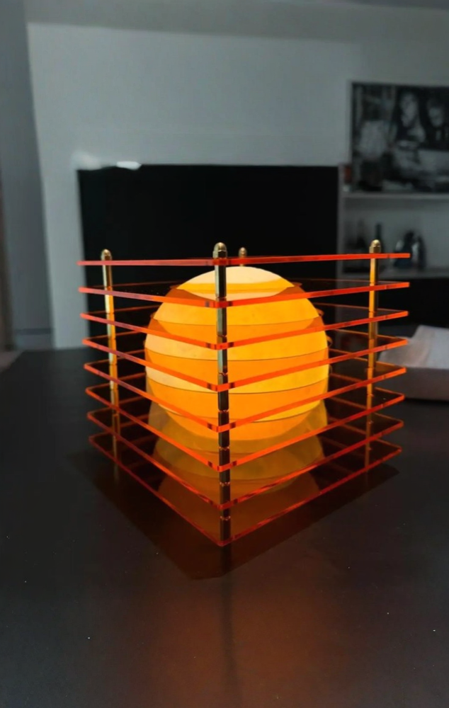 Atlas Lamp